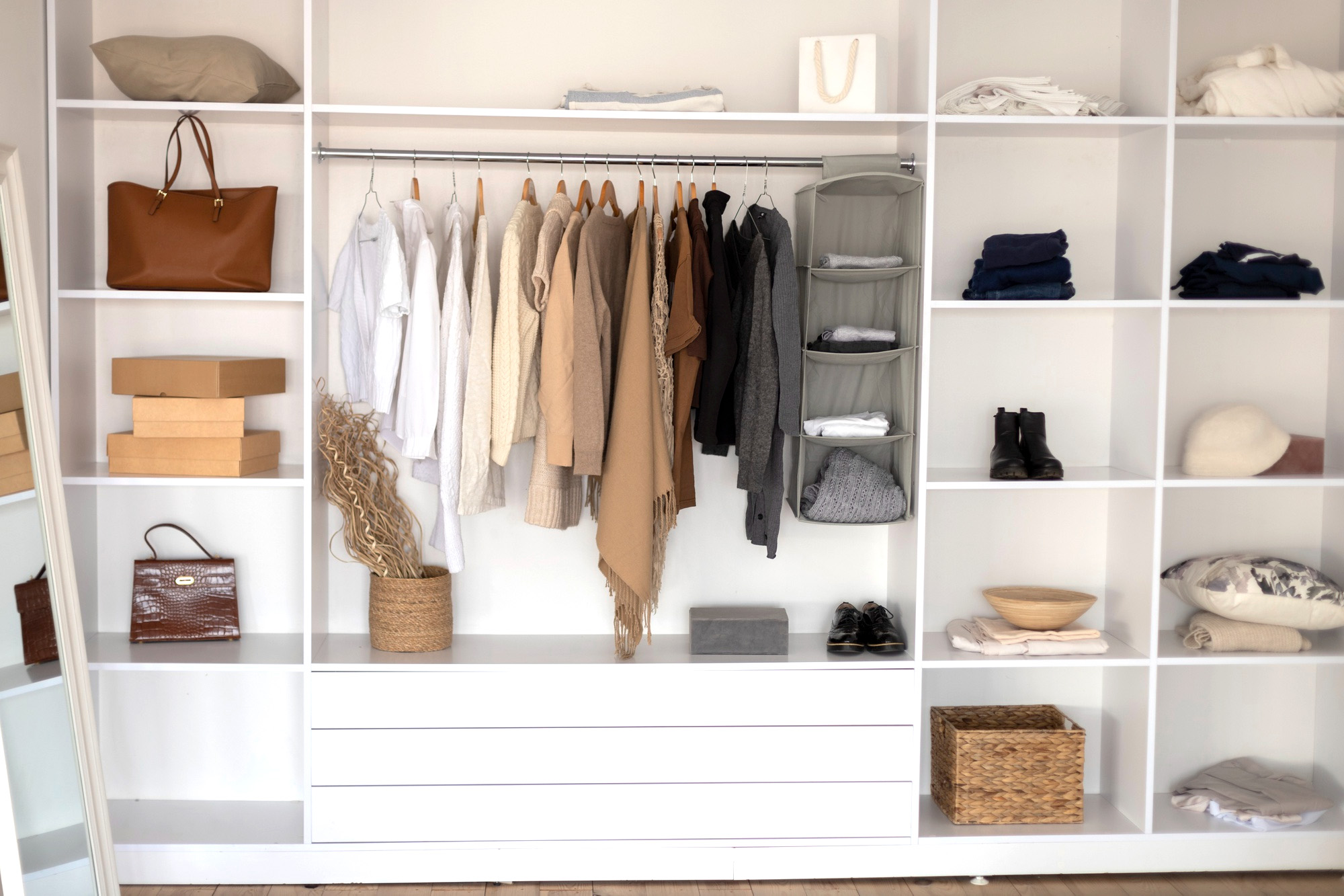 Here Are Five Ways To Organize Your Home With Storage